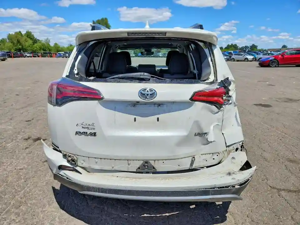 JTMYFREV1JJ193104 2018 TOYOTA RAV4-5