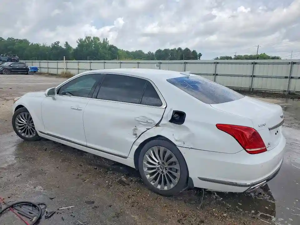 KMHG34JA9JU040149 2018 GENESIS G90-1