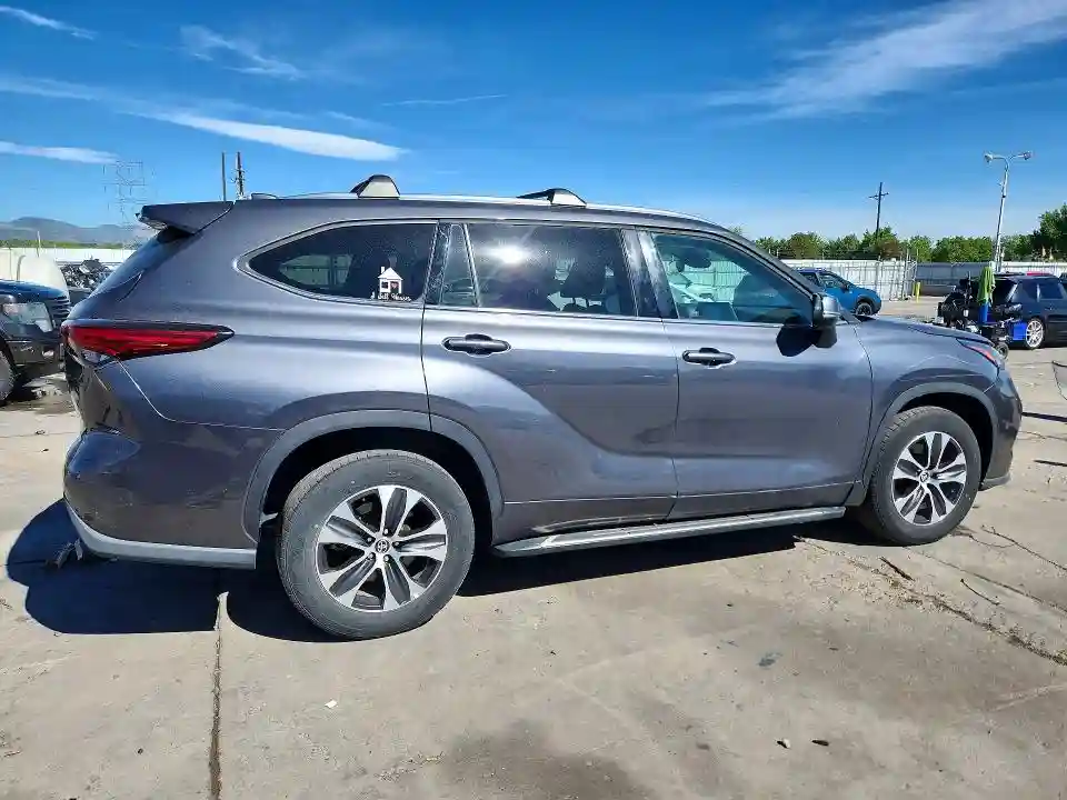 5TDGZRAH9LS021461 2020 TOYOTA HIGHLANDER-2