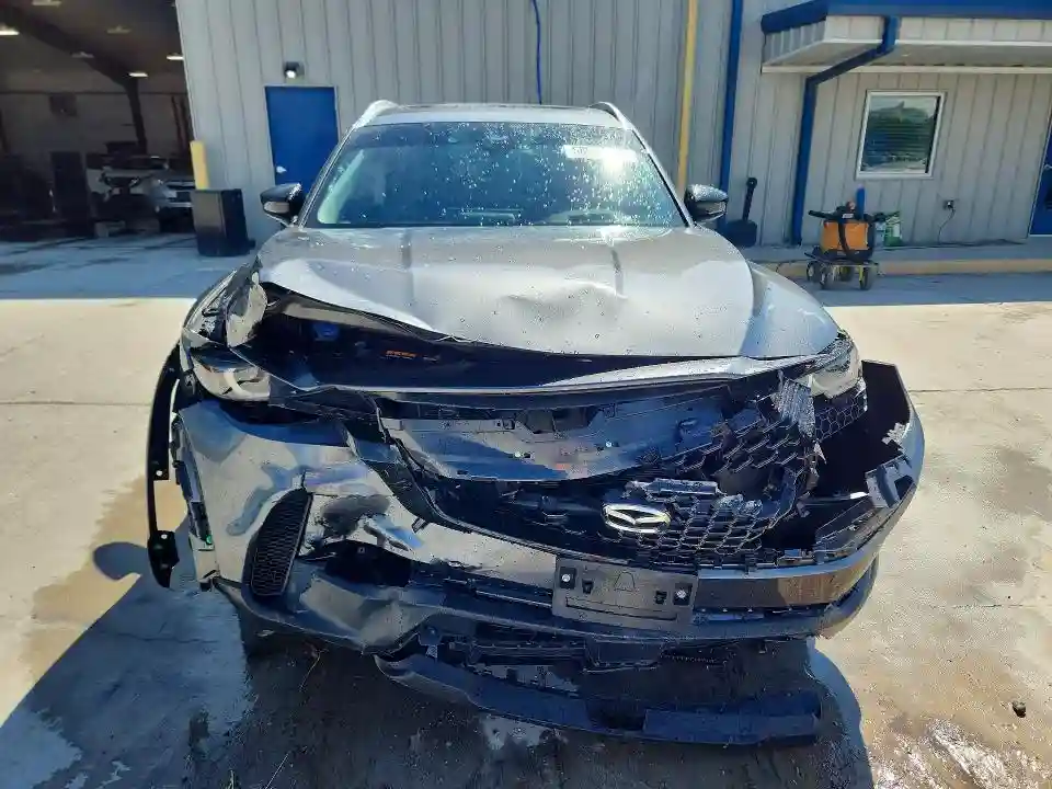 7MMVABEM6SN367310 2025 MAZDA CX-50-4