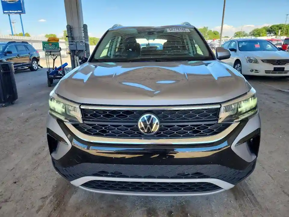 3VVSX7B26RM120246 2024 VOLKSWAGEN TAOS SE-4