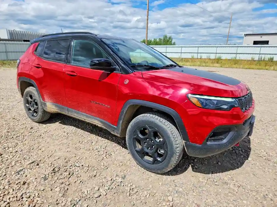 3C4NJDDN0PT504786 2023 JEEP COMPASS-3