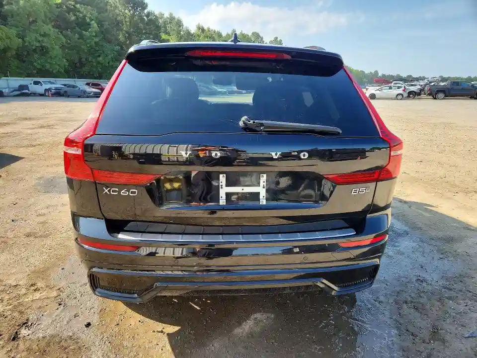 YV4M12RC4S1113077 2025 VOLVO XC60-5