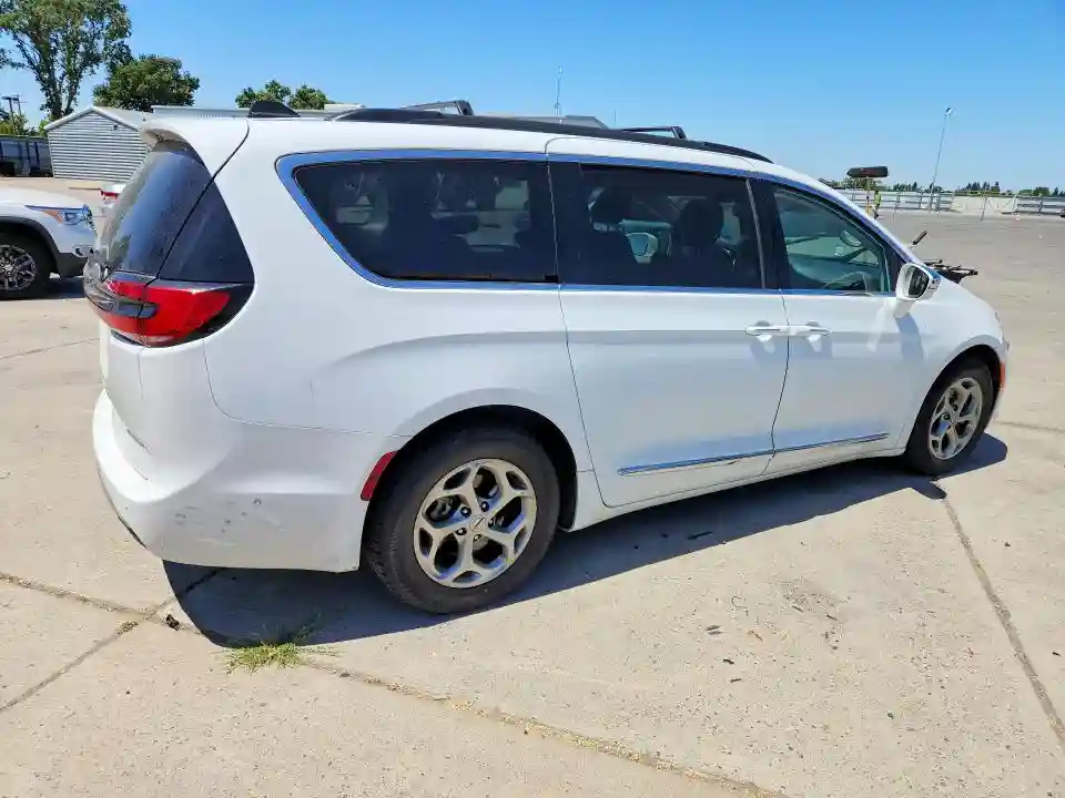 2C4RC1GG1NR210031 2022 CHRYSLER PACIFICA-2