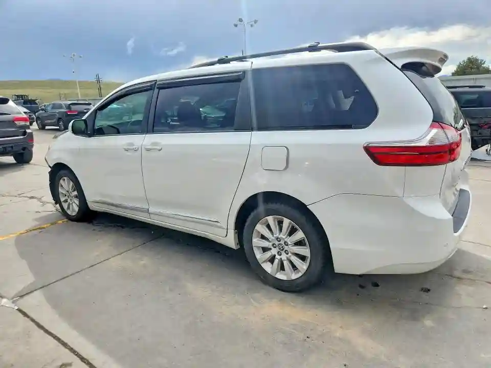 5TDDK3DC2FS095250 2015 TOYOTA SIENNA-1
