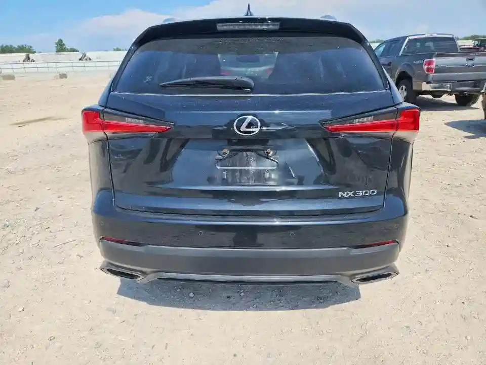 JTJDARDZ7M5029724 2021 LEXUS NX-5