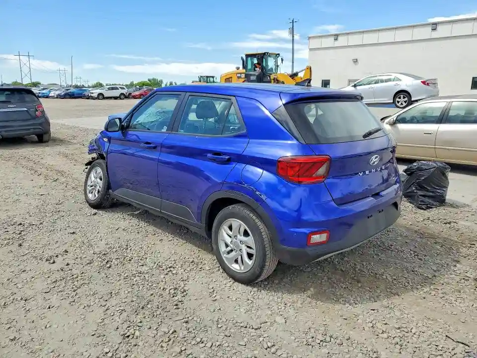 KMHRB8A38NU169185 2022 HYUNDAI VENUE-1