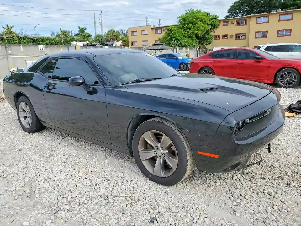2C3CDZAG1HH561207 2017 DODGE CHALLENGER-3