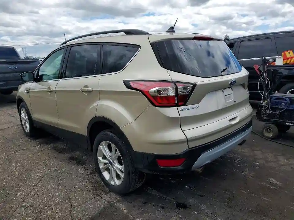 1FMCU9HD3JUA40947 2018 FORD ESCAPE-1