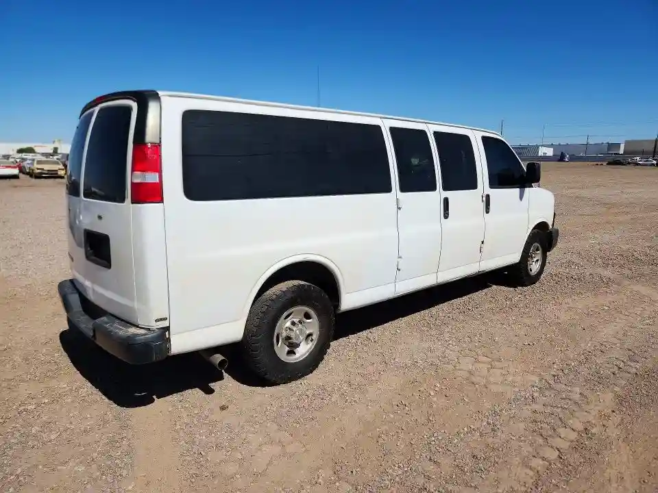 1GAZGNFG6L1251407 2020 CHEVROLET EXPRESS-2