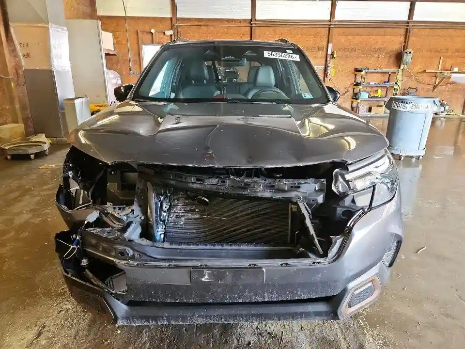 JF2SLDHC2SH498472 2025 SUBARU FORESTER-4