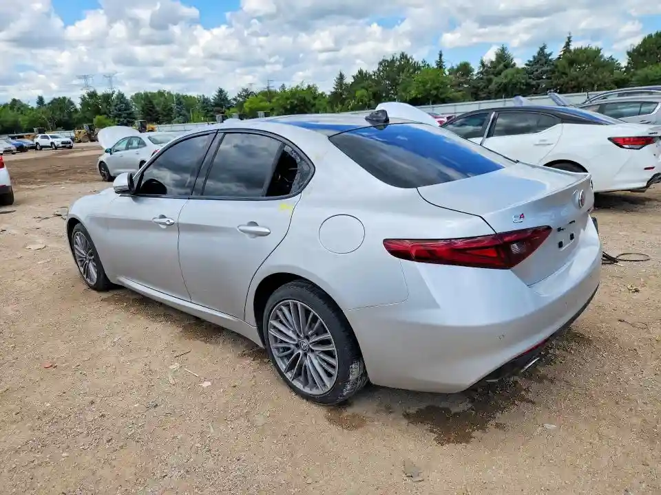 ZARFAEEN6H7546545 2017 ALFA ROMEO GIULIA-1