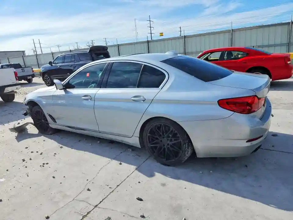 WBAJE5C50KWW16868 2019 BMW 5 SERIES-1