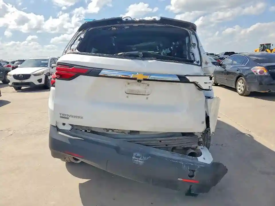 1GNESWKW0RJ135787 2024 CHEVROLET TRAVERSE-5