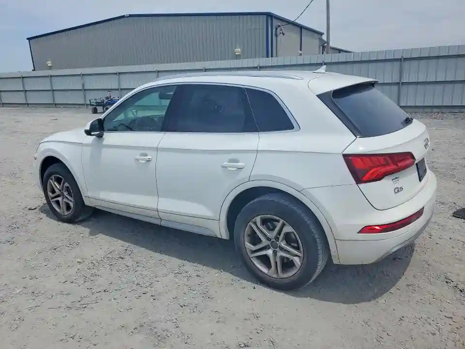WA1ANAFY7K2122963 2019 AUDI Q5-1