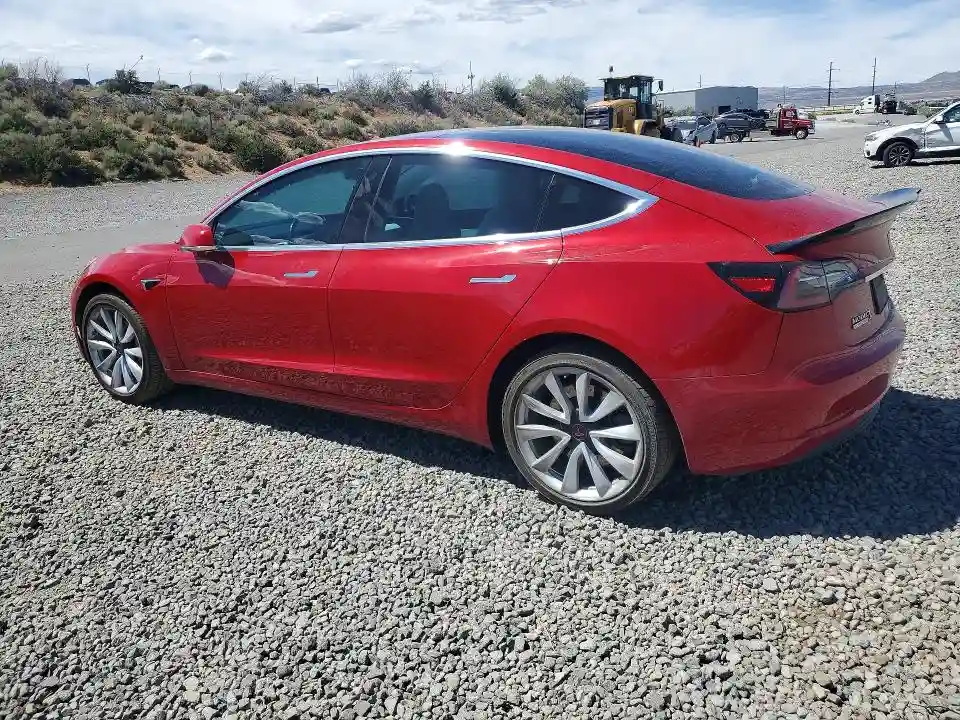 5YJ3E1EB7KF192648 2019 TESLA MODEL 3-1