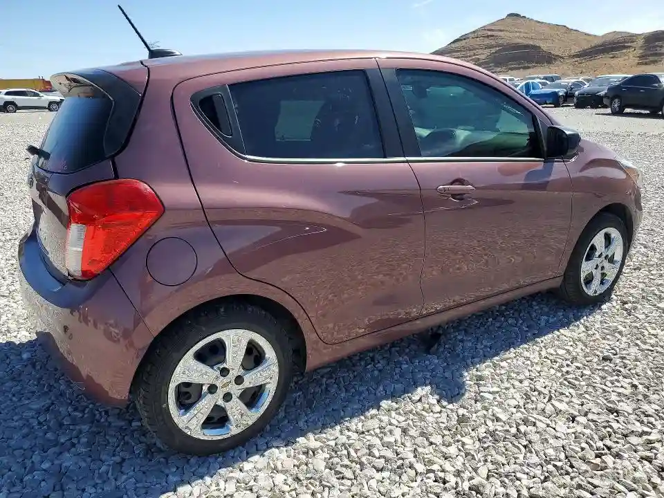 KL8CB6SA8LC478436 2020 CHEVROLET SPARK-2