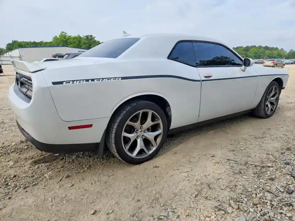 2C3CDZAG7GH230940 2016 DODGE CHALLENGER-2
