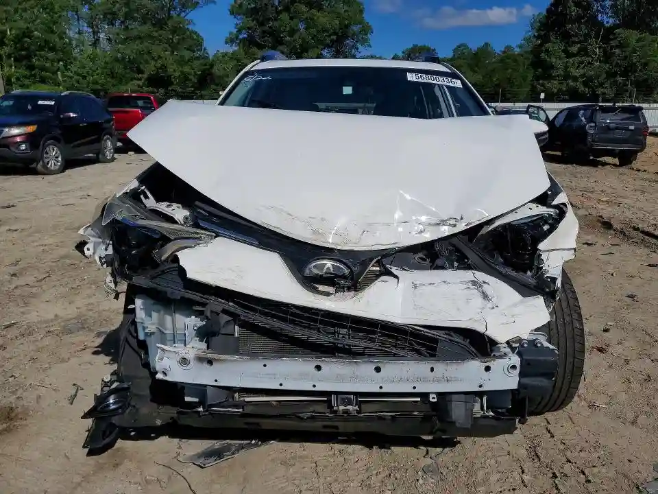 JTMWFREV0JJ167956 2018 TOYOTA RAV4-4