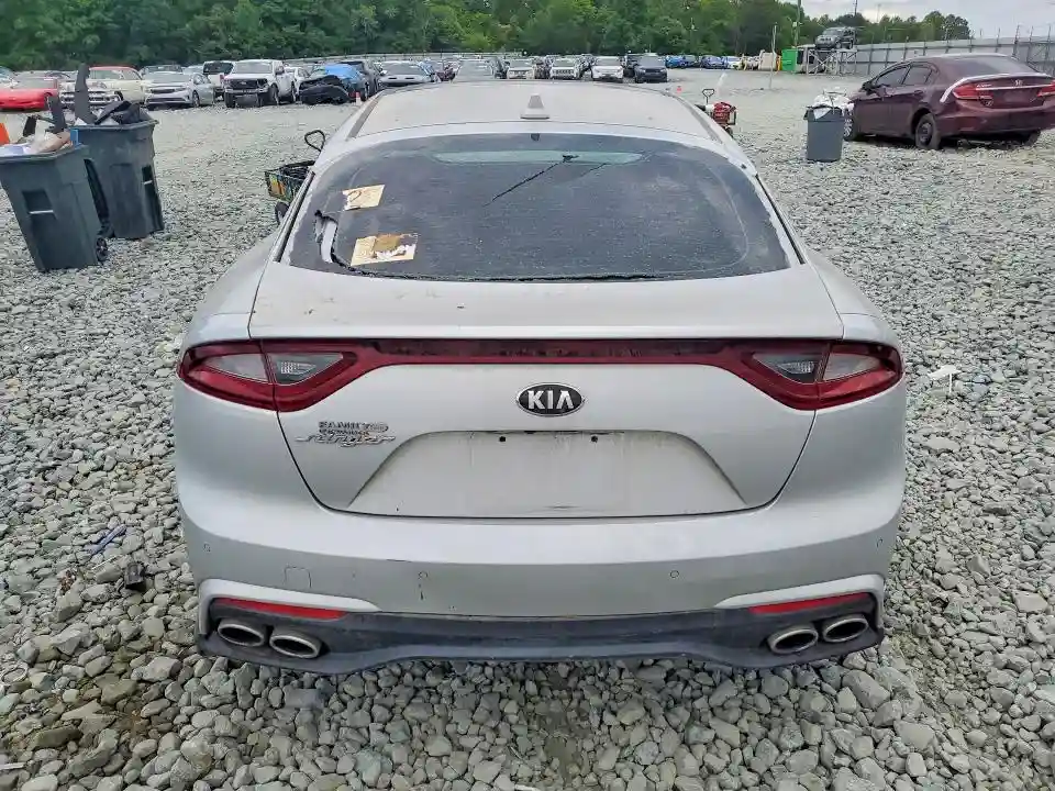KNAE25LA6J6015292 2018 KIA STINGER-5