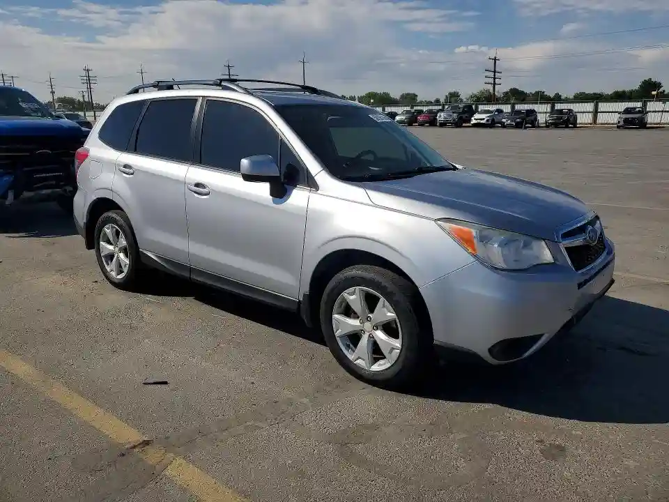 JF2SJADC6FH532509 2015 SUBARU FORESTER-3