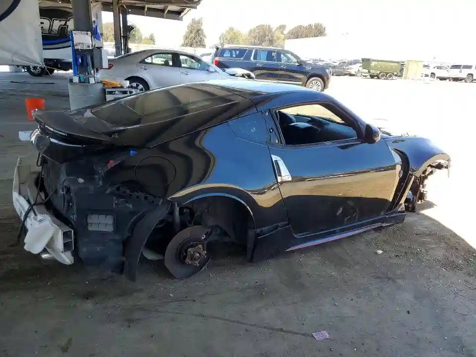 JN1AZ4EH2HM953719 2017 NISSAN 370Z-2