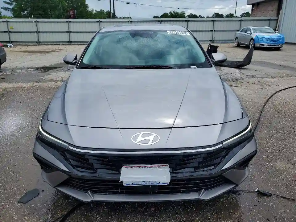 KMHLS4DG5SU987207 2025 HYUNDAI ELANTRA-4