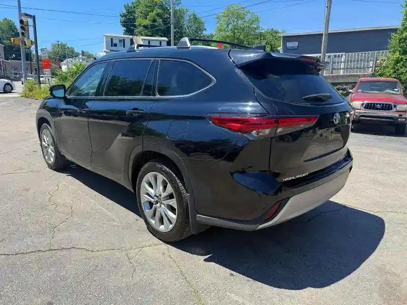 5TDDZRBH7LS005843 2020 TOYOTA HIGHLANDER-1