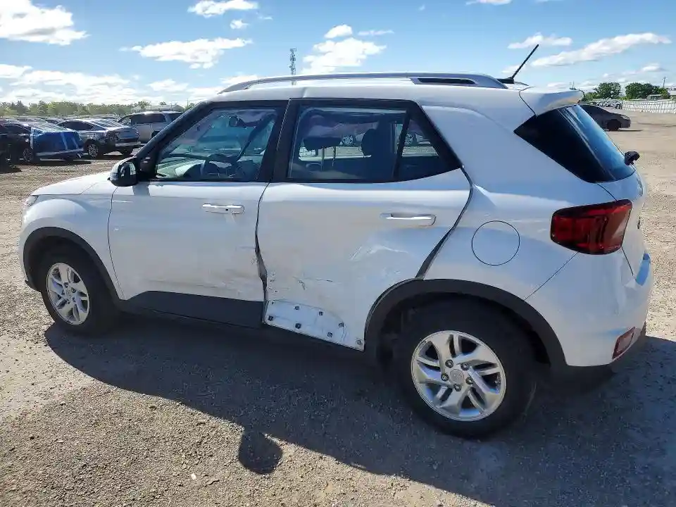 KMHRC8A32RU340175 2024 HYUNDAI VENUE-1