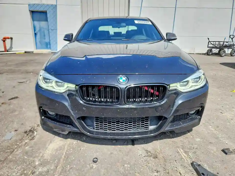 WBA8B3G3XHNU36042 2017 BMW 3 SERIES-4