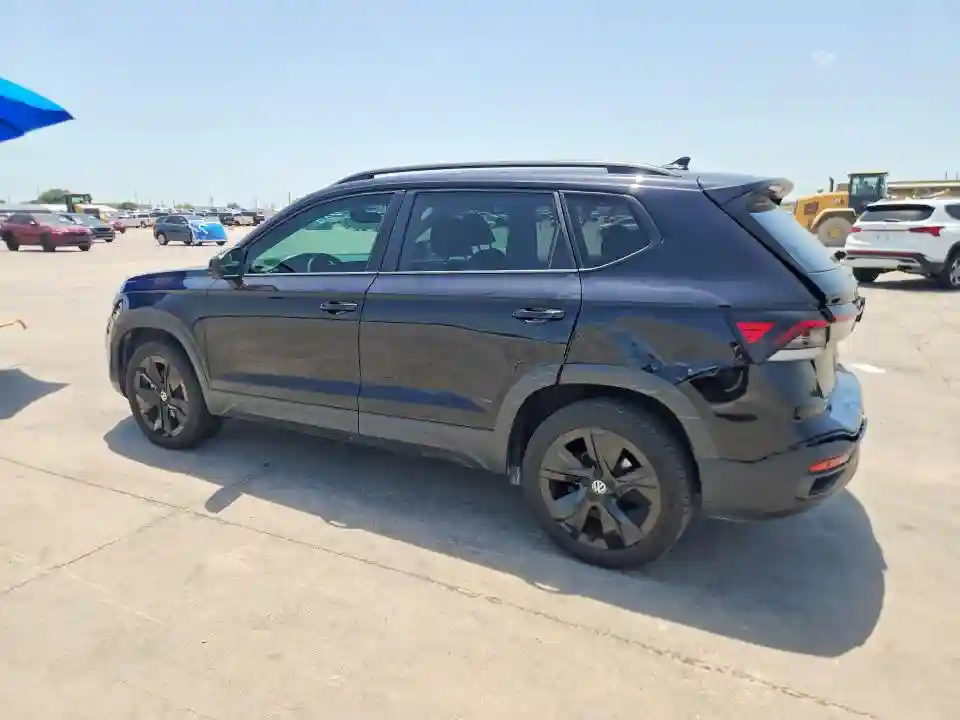 3VV3C7B22SM082925 2025 VOLKSWAGEN TAOS SE BL-1