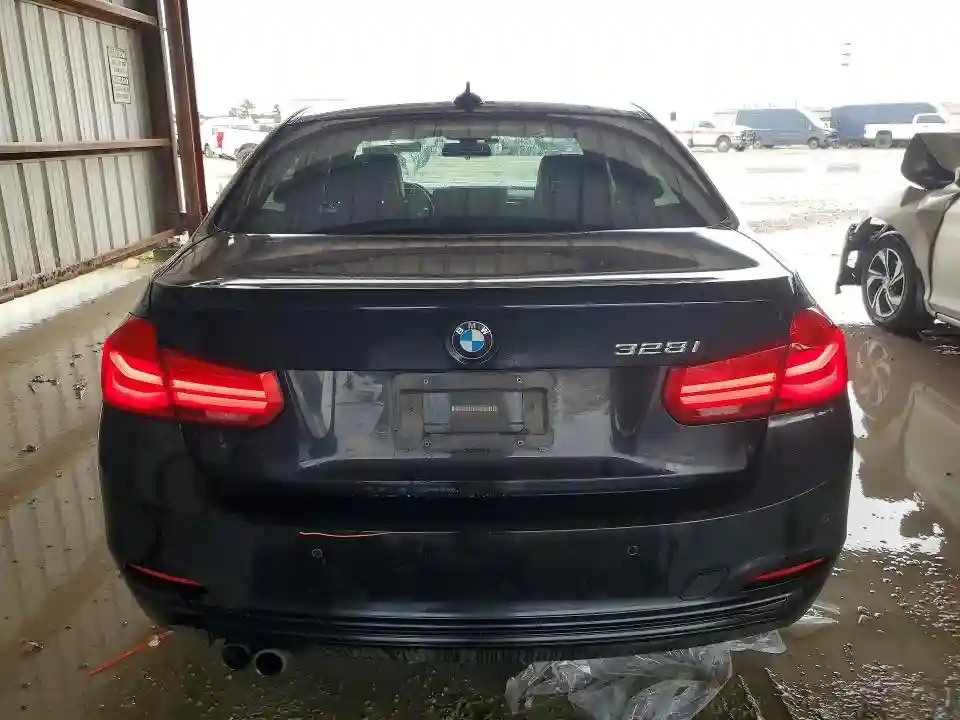 WBA8E9G5XGNT85717 2016 BMW 3 SERIES-5