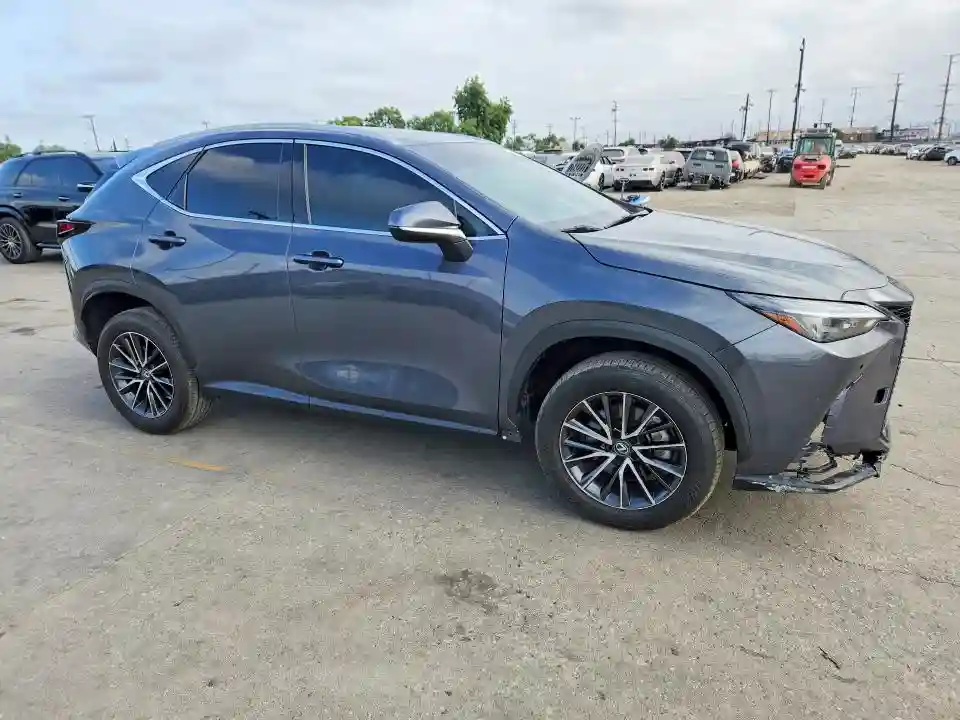 2T2AGCEZ3RC037700 2024 LEXUS NX-3