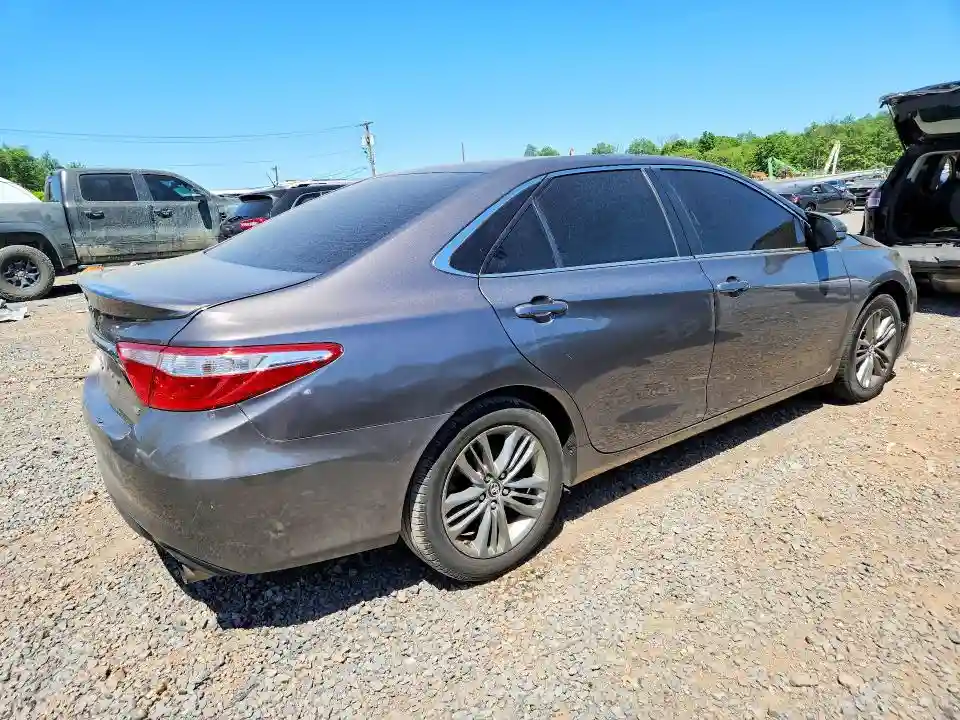 4T1BF1FK9GU547112 2016 TOYOTA CAMRY-2