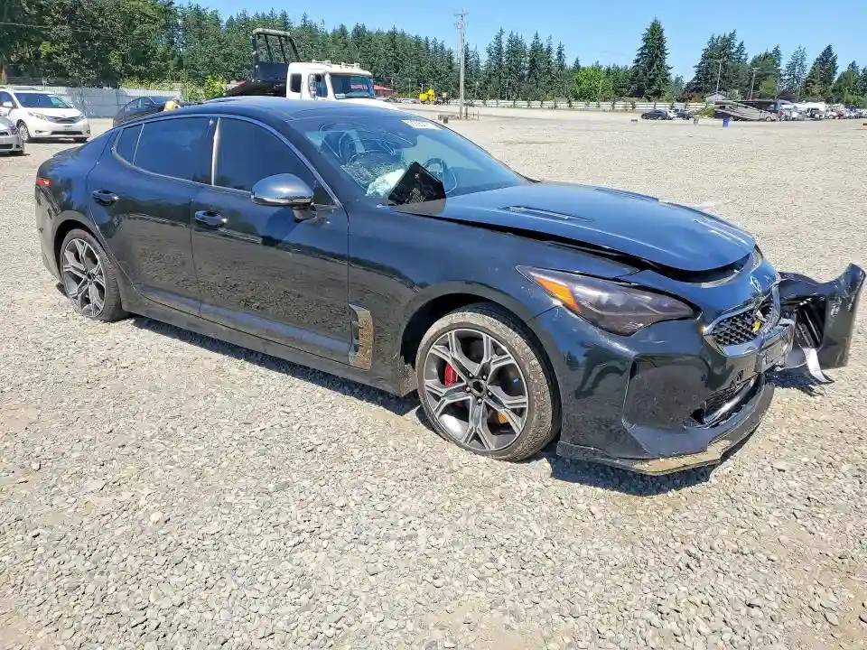 KNAE45LC3J6011826 2018 KIA STINGER-3