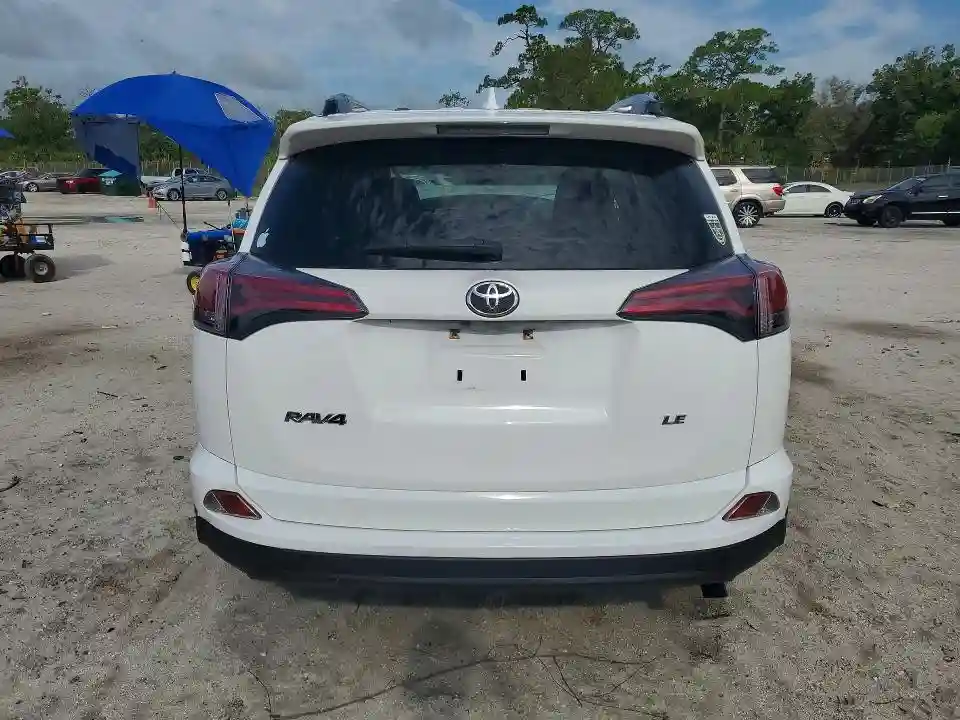 JTMZFREV7JD109970 2018 TOYOTA RAV4-5