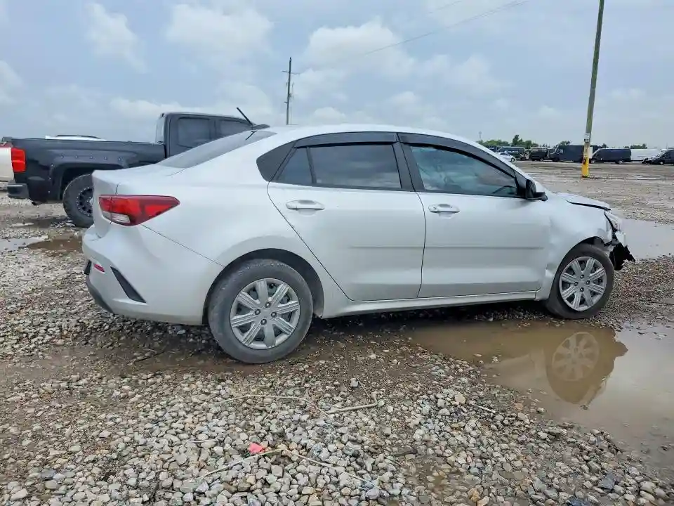 3KPA24AD0PE611591 2023 KIA RIO-3