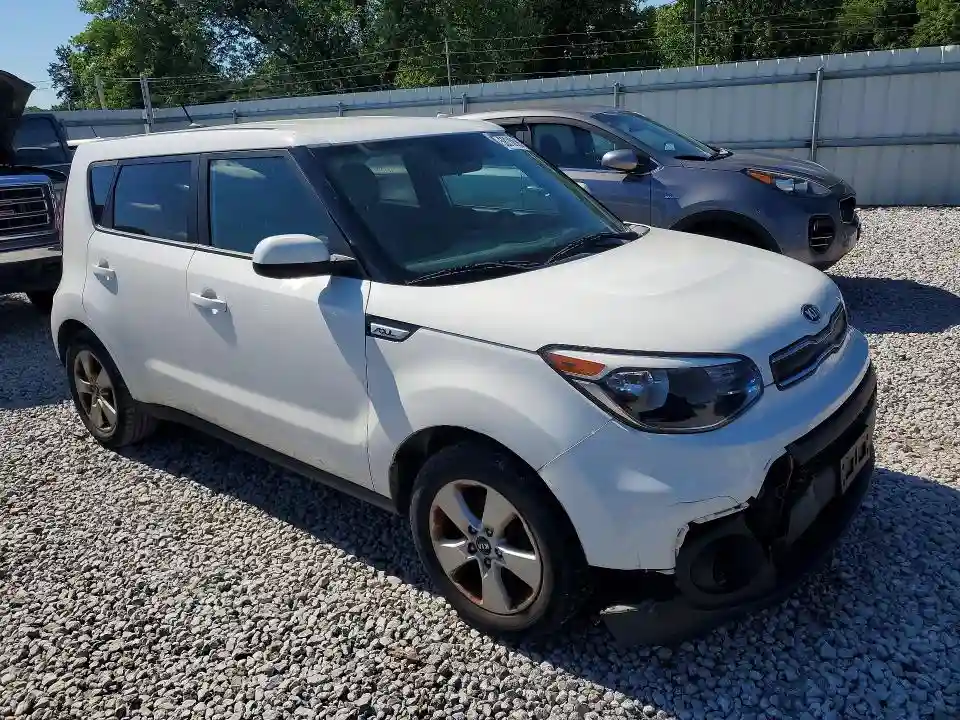 KNDJN2A26K7683656 2019 KIA SOUL-3