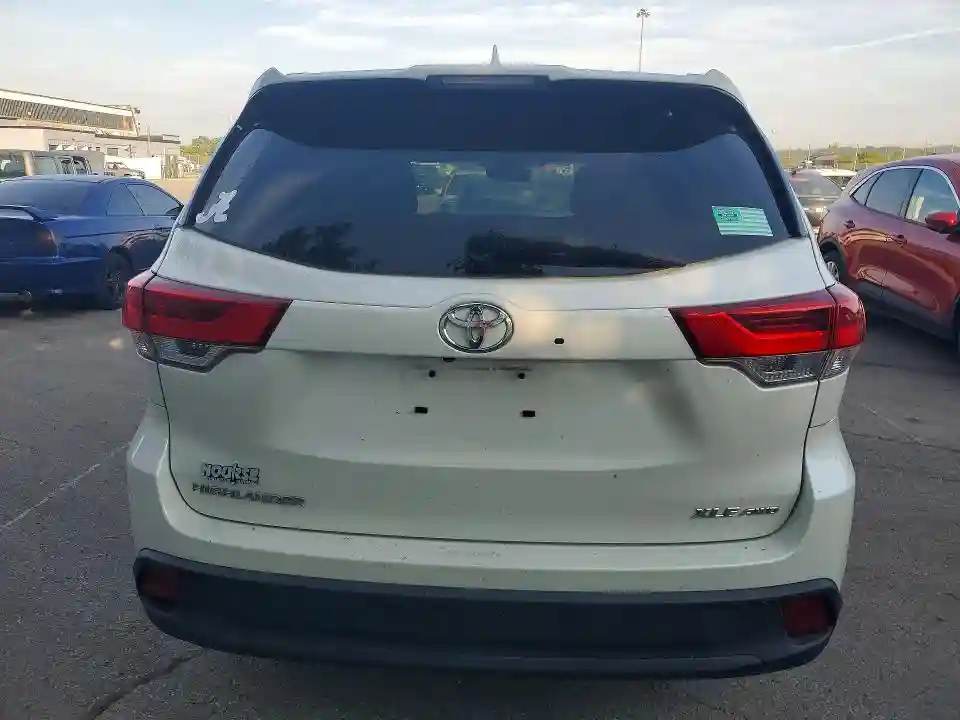 5TDJZRFH3KS582736 2019 TOYOTA HIGHLANDER-5