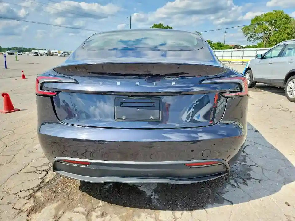 5YJ3E1EA0RF826528 2024 TESLA MODEL 3-5