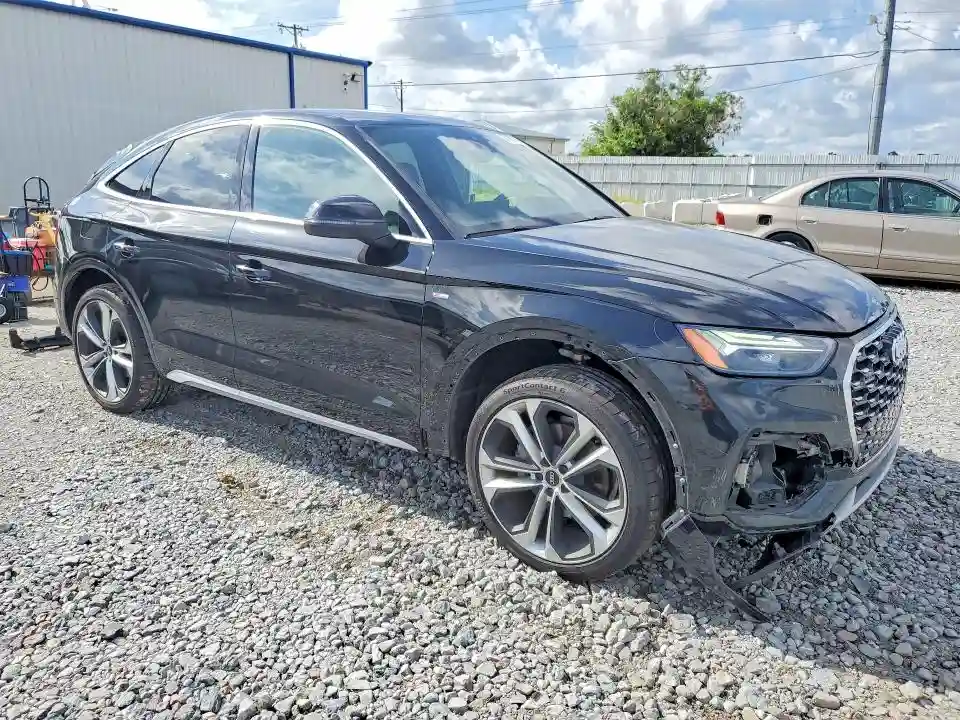 WA15AAFY3M2091226 2021 AUDI Q5-3