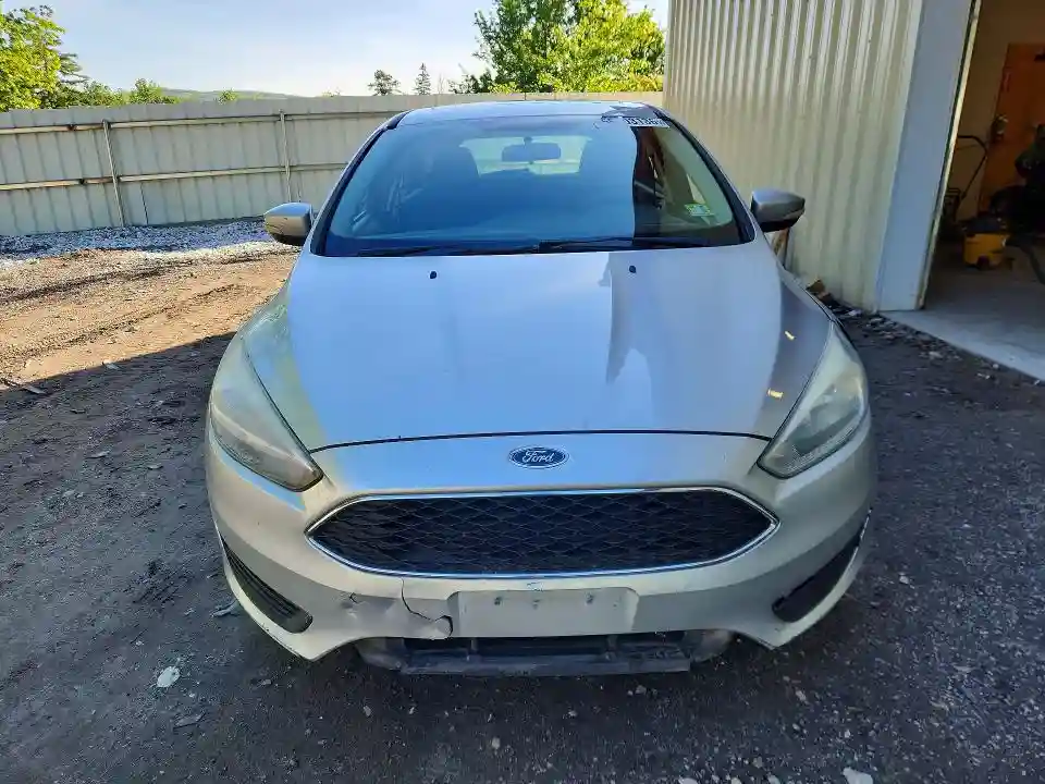 1FADP3K26GL263637 2016 FORD FOCUS-4