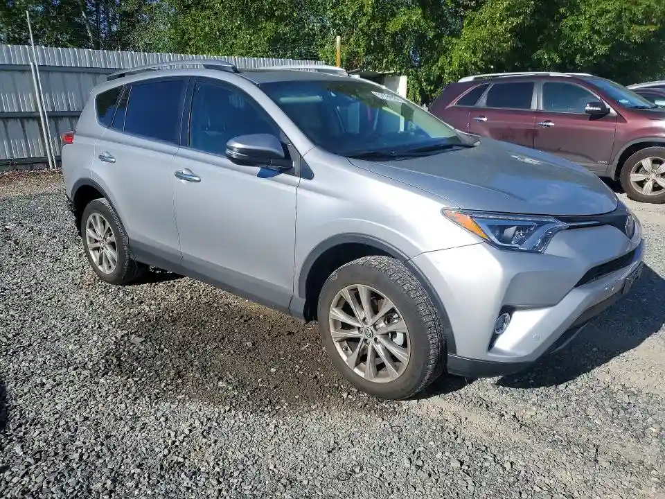2T3DFREV3JW762387 2018 TOYOTA RAV4-3