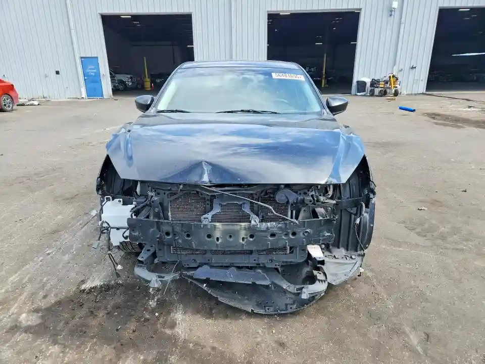 3MZBM1V79FM164942 2015 MAZDA 3-4