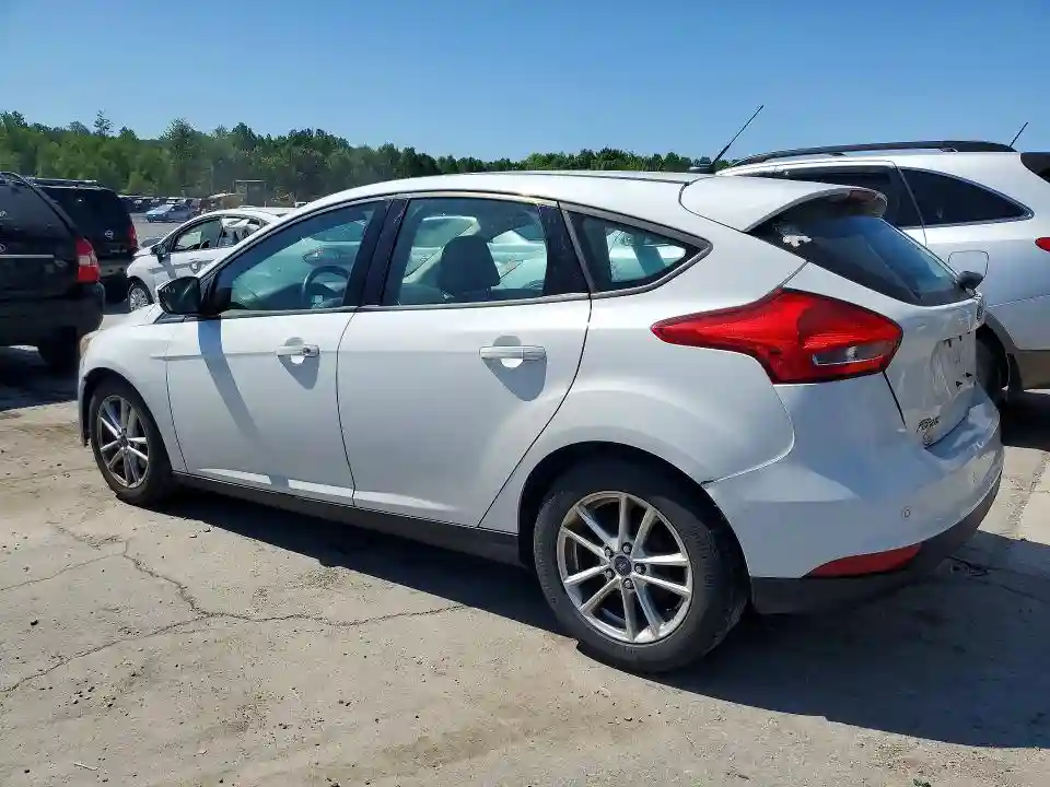 1FADP3K28GL392978 2016 FORD FOCUS-1