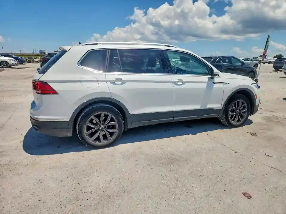 3VVNB7AX4PM018773 2023 VOLKSWAGEN TIGUAN-2