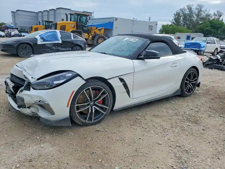 WBAHF9C08MWX37304 2021 BMW Z4-0