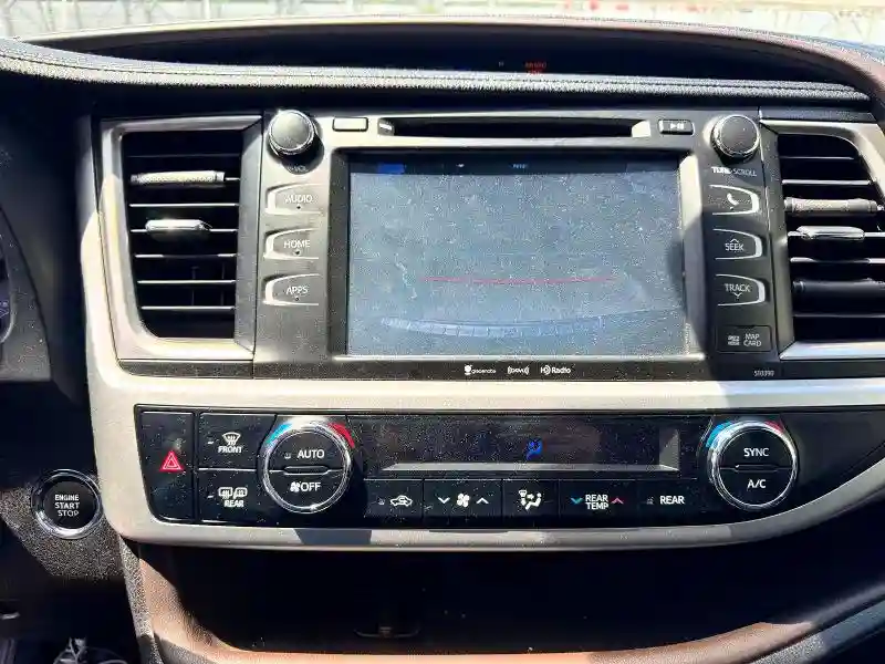 5TDJZRFH6KS934563 2019 TOYOTA HIGHLANDER-4