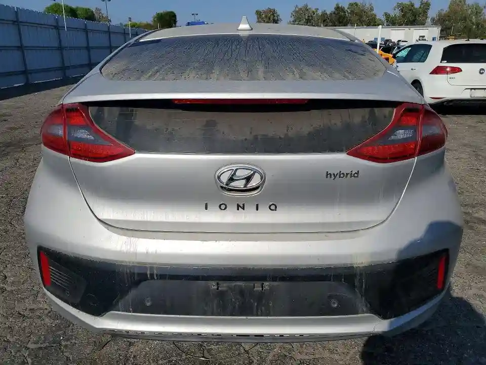 KMHC05LC9JU073812 2018 HYUNDAI IONIQ-5