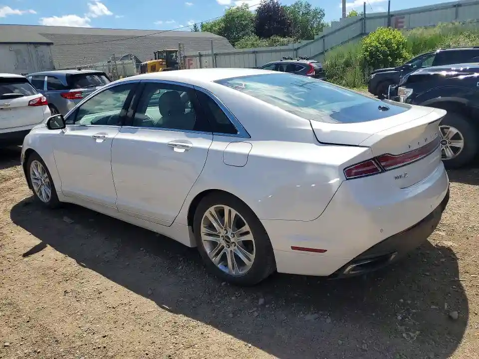 3LN6L2J92GR627492 2016 LINCOLN MKZ-1